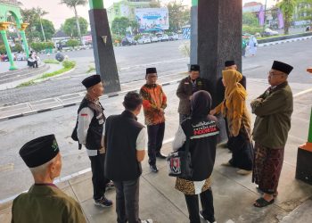 Calon Jamaah Haji Kloter 37 Tiba Di Embarkasi Solo
