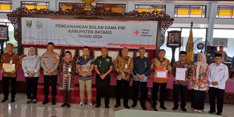 KaKanKemenag Hadiri Pencanangan Bulan Dana PMI 2024