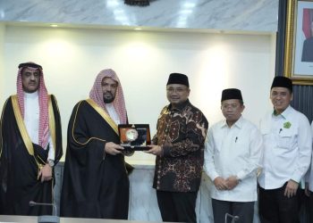 Bertemu Menag, Imam Masjid Nabawi Bawa Pesan dari Raja Salman