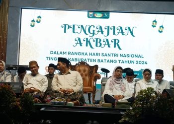 200 Santri Terima Santunan di Peringatan Hari Santri