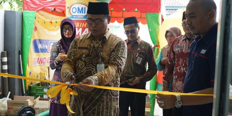 Grand ReLaunching dan Upgrading Toko KPRI Koperda Batang