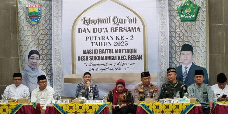 Khatmil Quran Putaran Dua Periode II Di Desa Sukomangli Reban