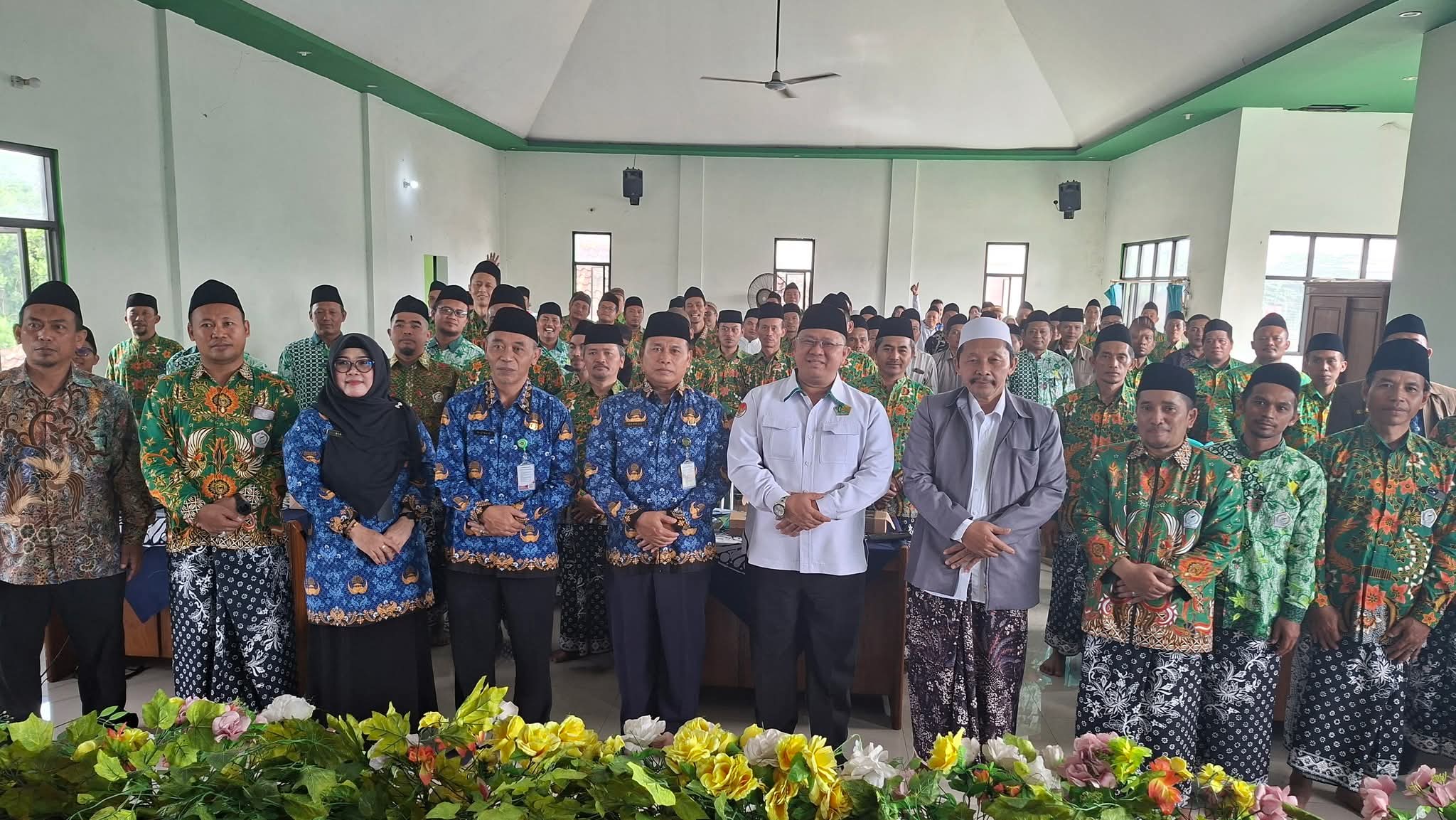 Kakanwil Buka Pelatihan Manajemen MDT Angkatan III di Batang