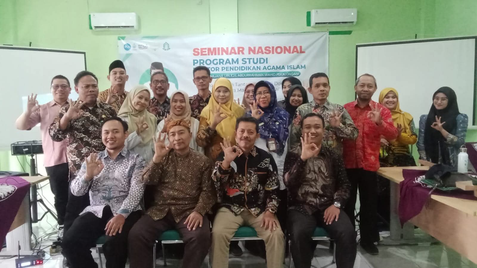 Tingkatkan profesionalisme Pengawas PAI Ikuti Seminar Di UIN Gusdur Pekalongan