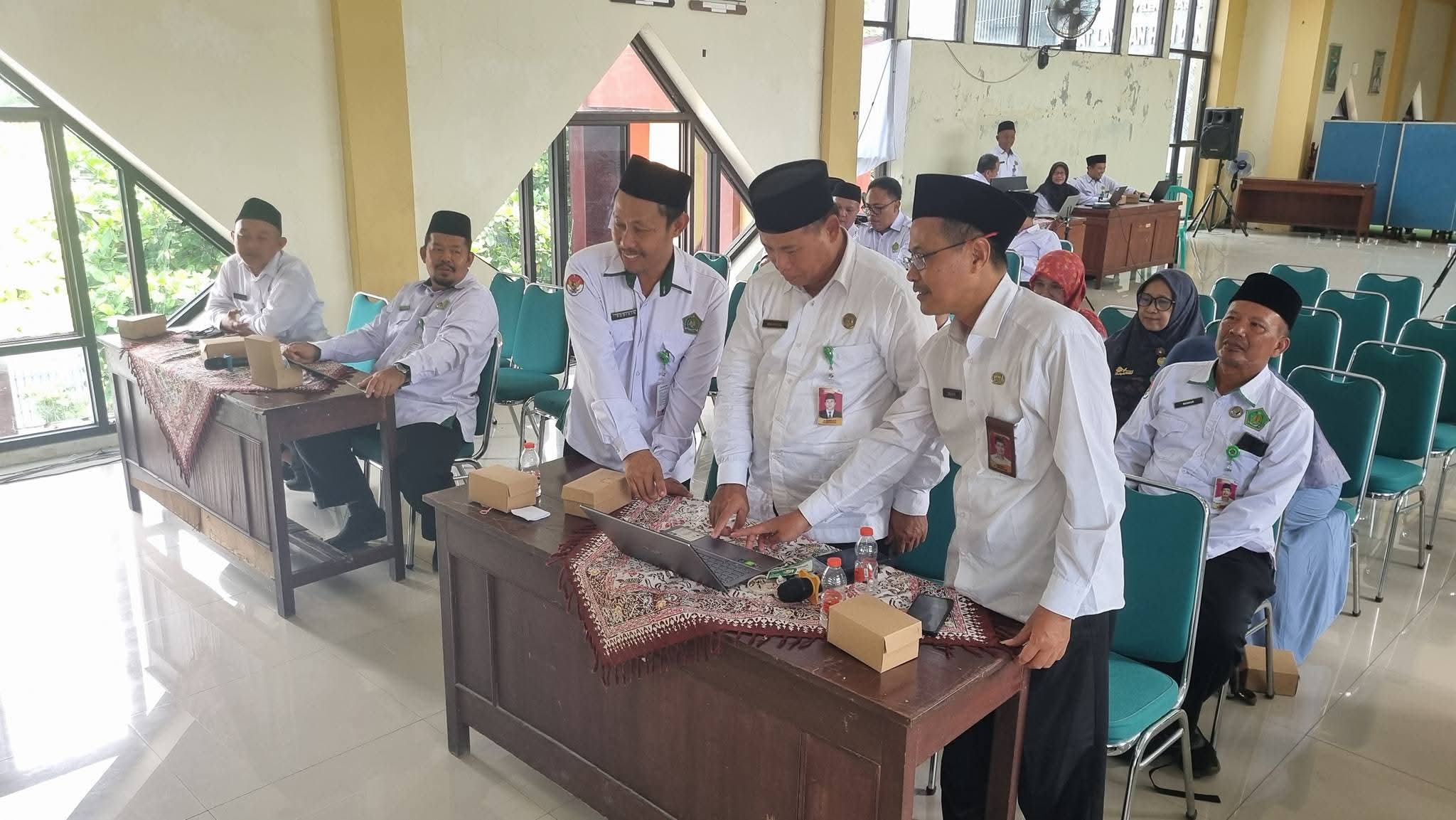 Wujudkan Zona Integritas, Kemenag Ikuti Submits PMPZI
