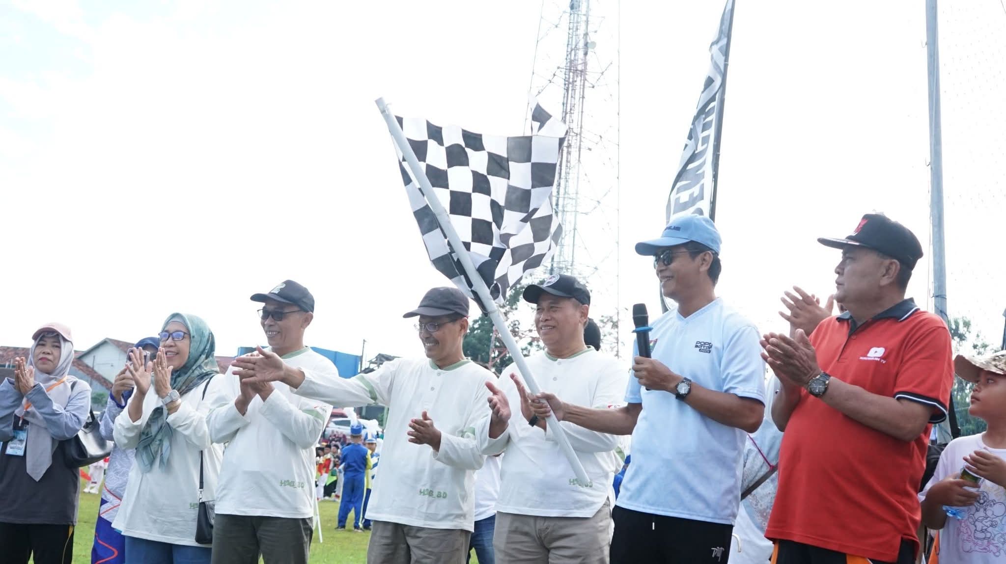 Jalan Sehat Kerukunan Semarakkan Peringatan HAB ke-80