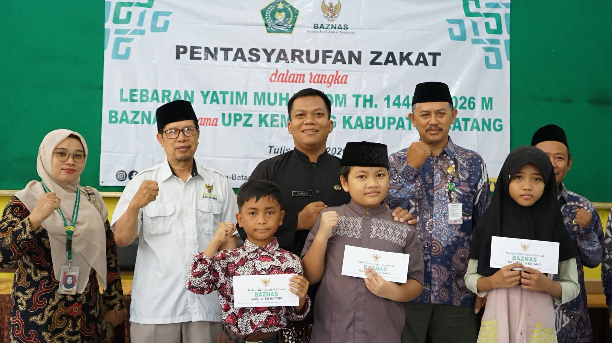 Lebaran Yatim di Tulis, 81 Anak Terima Santunan