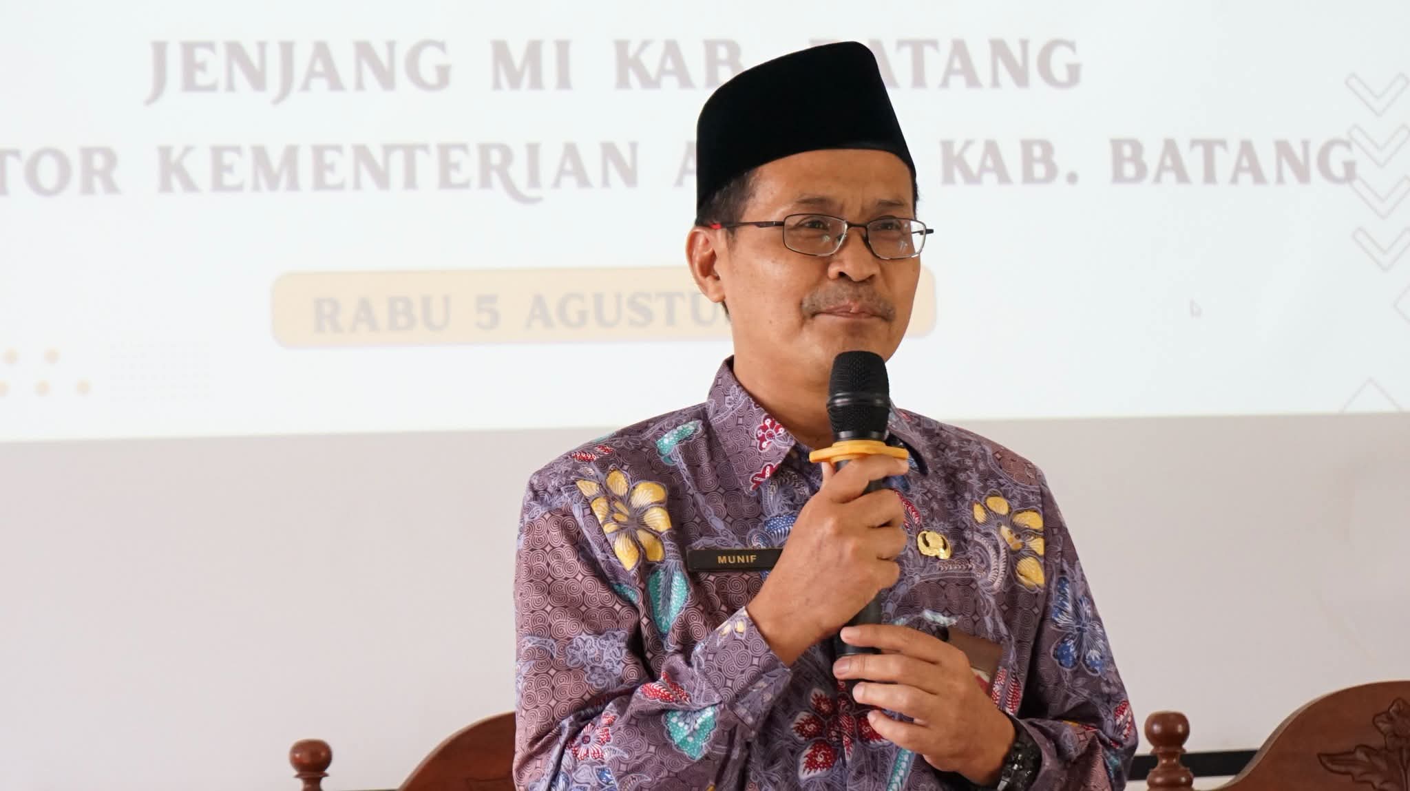 Kemenag Batang Sosialisasikan EMIS dan E-Ijazah Jenjang MI