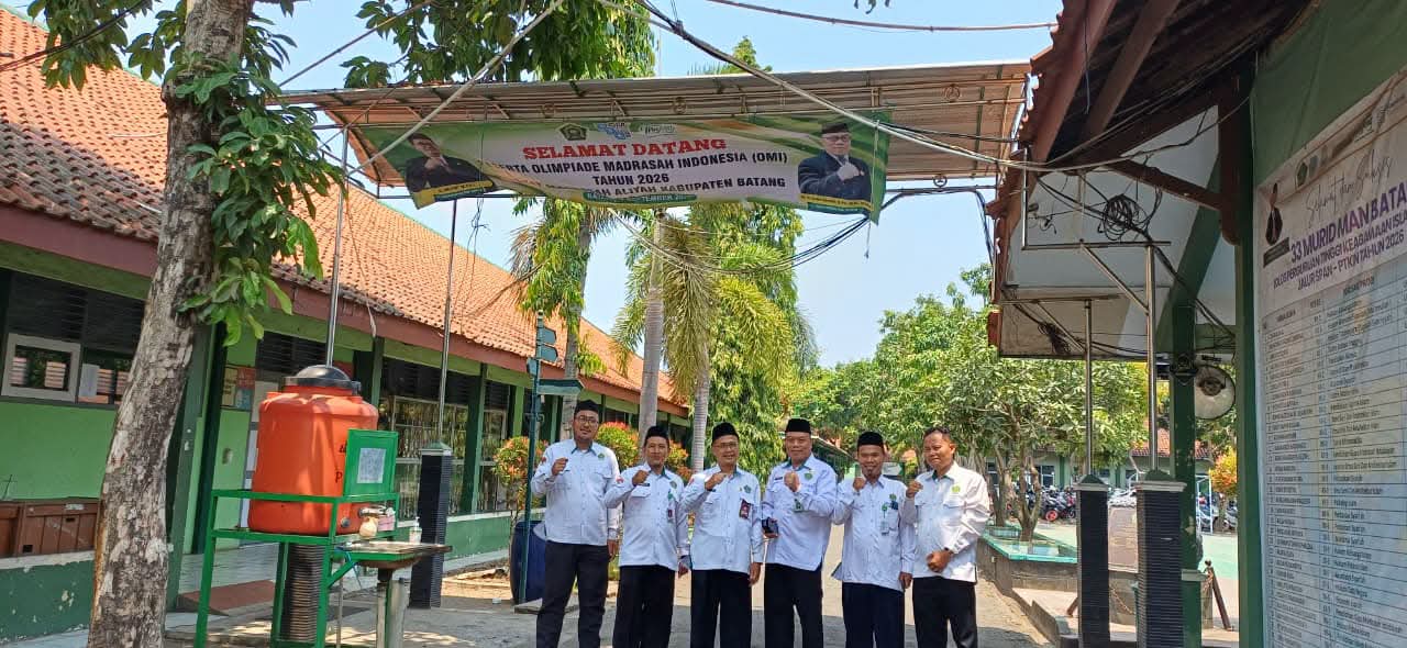 Plt. Kakankemenag Pantau Olimpiade Madrasah Indonesia Di MAN Batang