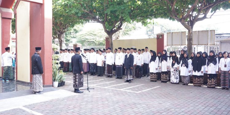 Peringati Hari Santri Tahun 2026, Kemenag Batang Gelar Upacara