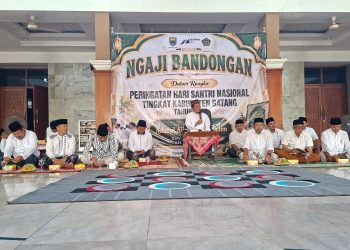 Kemenag Batang Ikuti “Ngaji Bandongan” Peringatan Hari Santri 